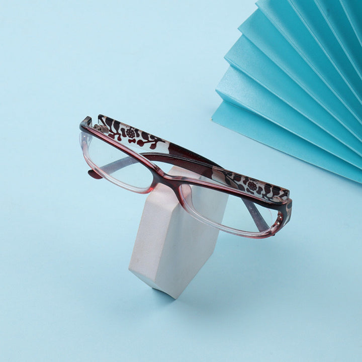 Lightweight rectangular reading glasses with flexible spring hinges Bowlift