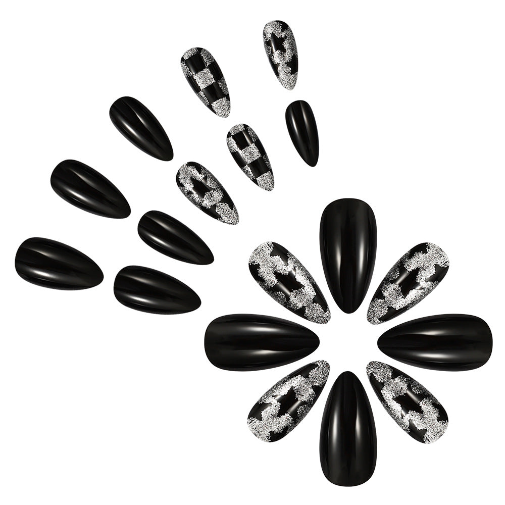 Glamorous Glittery Press-On Nails Bowlift