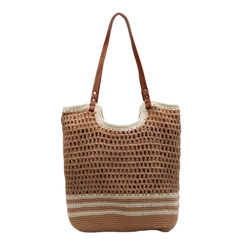 Handcrafted beach bag with fine mesh structures Bowlift