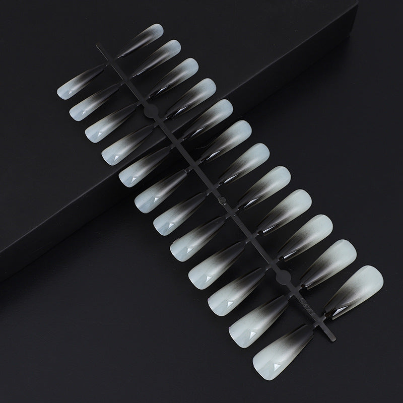 Artificial nails in elegant ombre design Bowlift