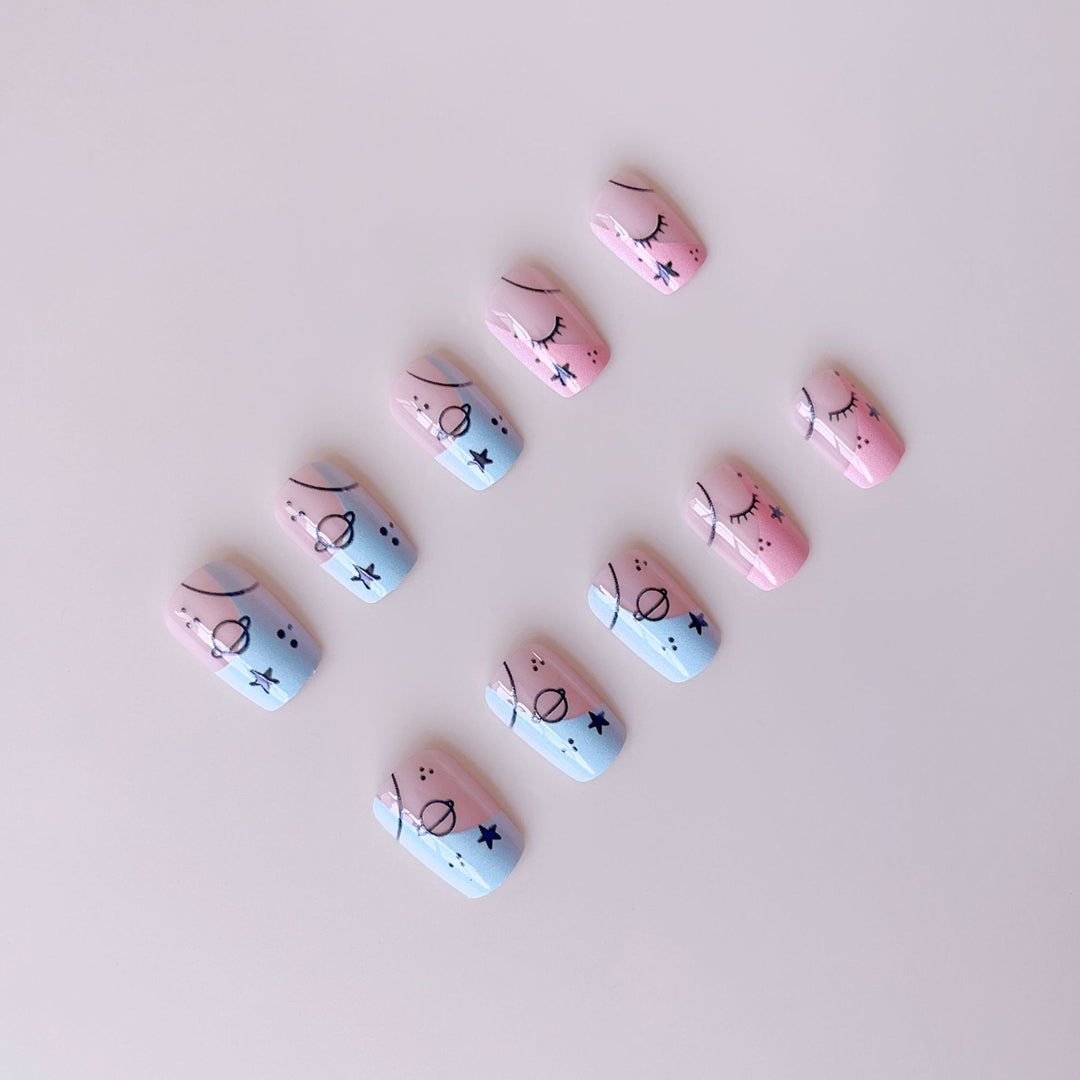 Art nail set with artistic motifs Bowlift