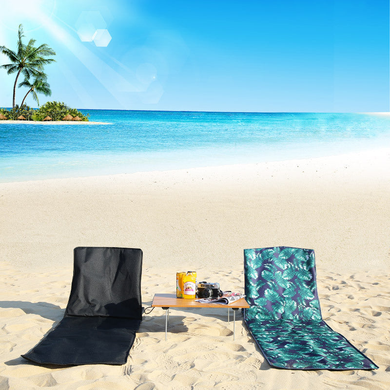 Women's folding lounge chair by Bowlift