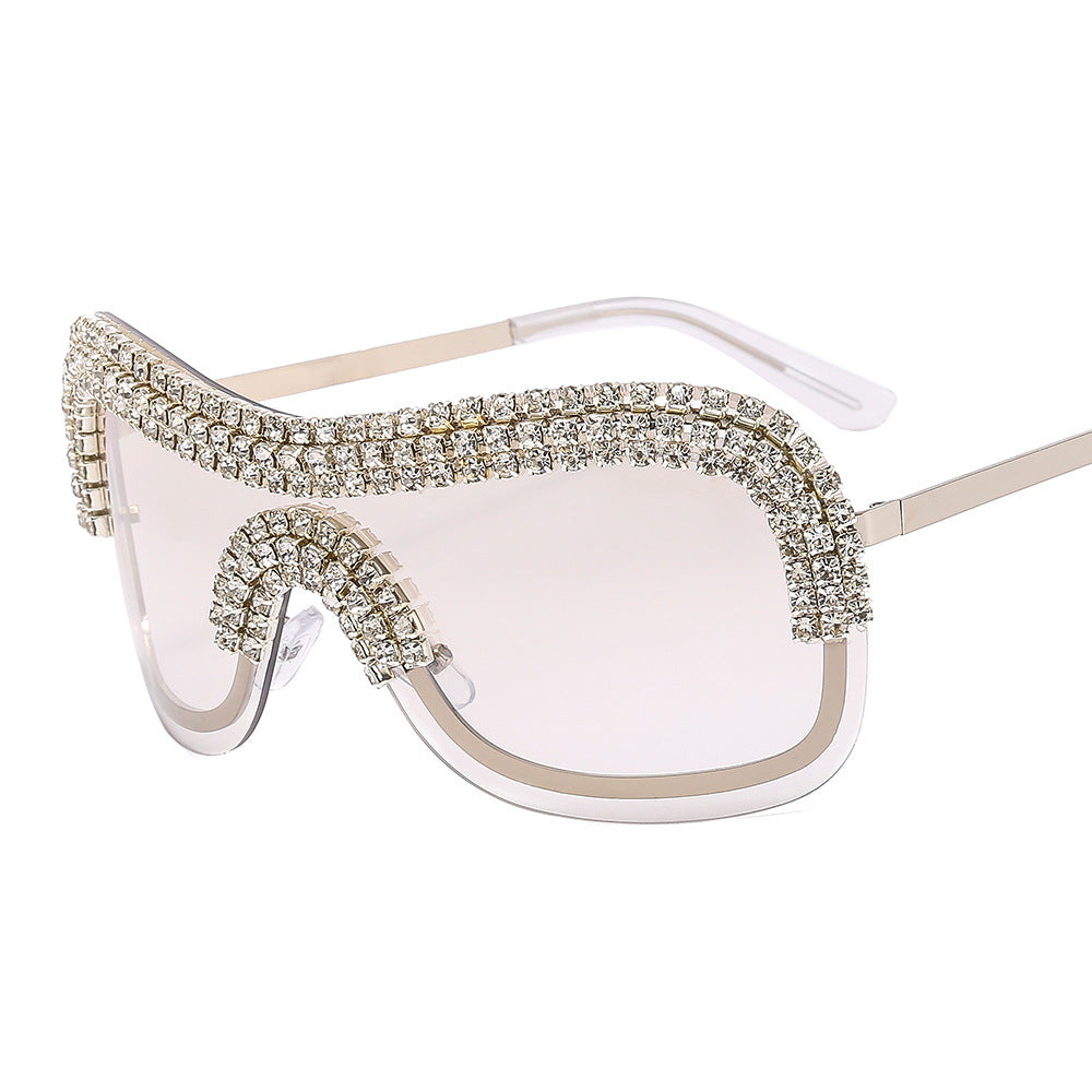 Ladies Glamorous Sunglasses with Sparkling Rhinestone Frame Bowlift