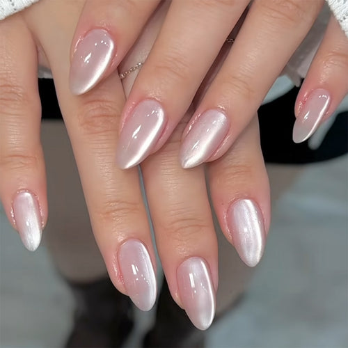 Artful Gel Nails with Elegant Glamour Finish Bowlift