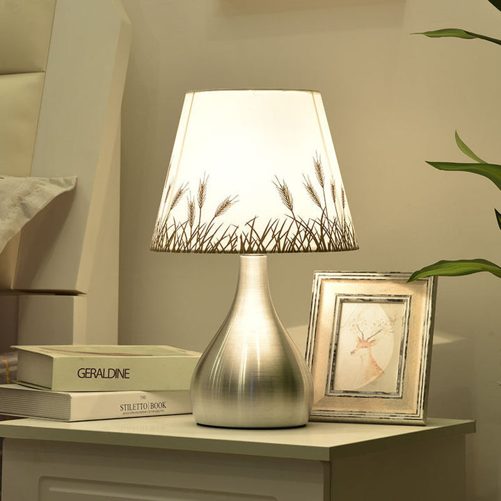 Elegant Swirling Shade Table Lamp