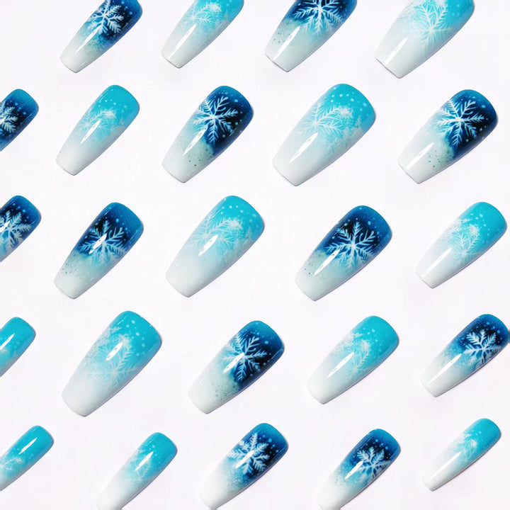 Winter Themed Ombre Nail Art Bowlift
