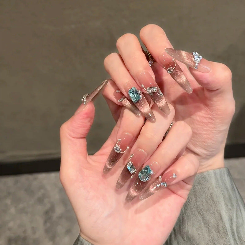 Modestly Chic Press-On Nails Bowlift