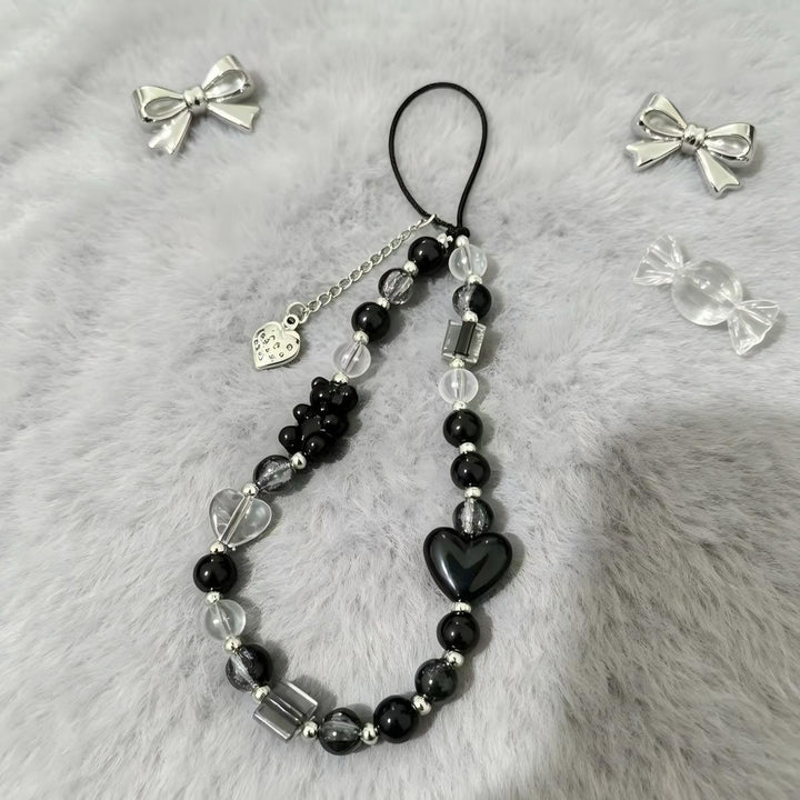 Heart-Themed Beaded Necklace Bowlift