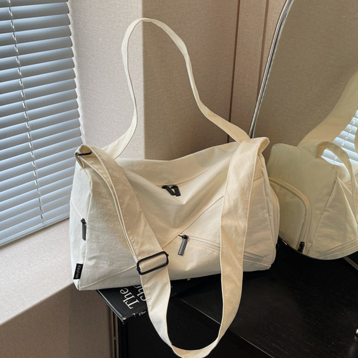Versatile sports and leisure bag Bowlift