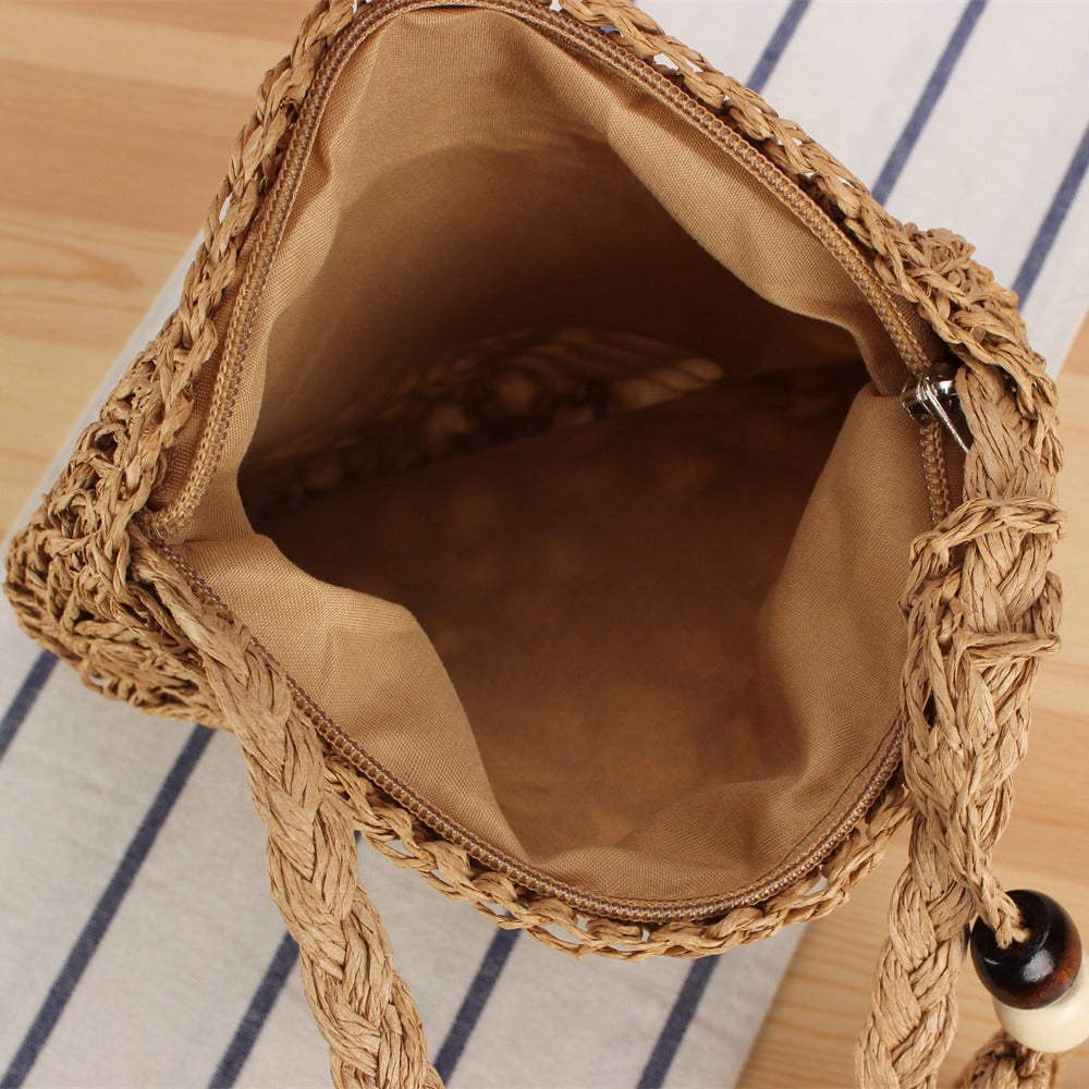 Handbag Made of Hand-Knotted Natural Material with Elegant Tassel Pendant Bowlift