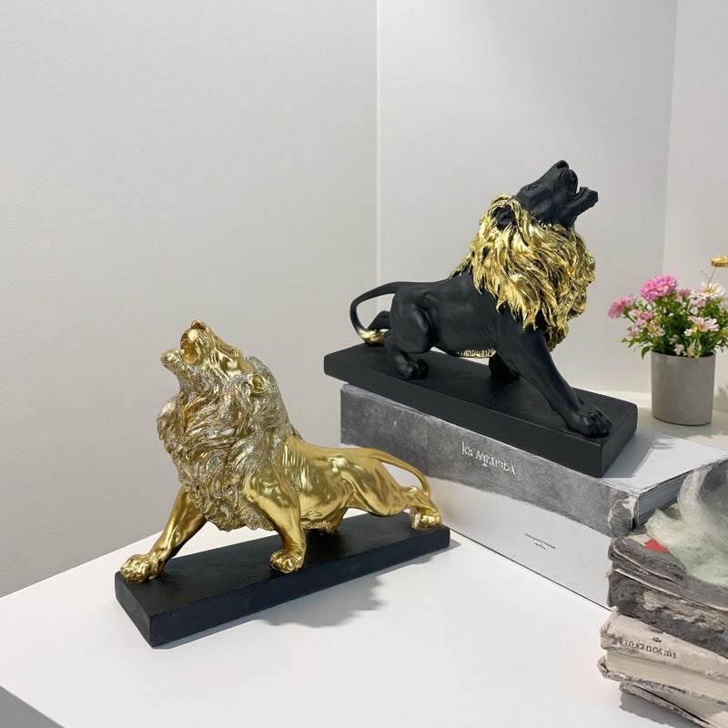 Decorative lion figure with golden details Bowlift