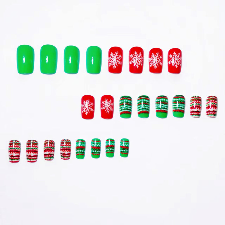 Artificial Nails in Festive Winter Design Bowlift