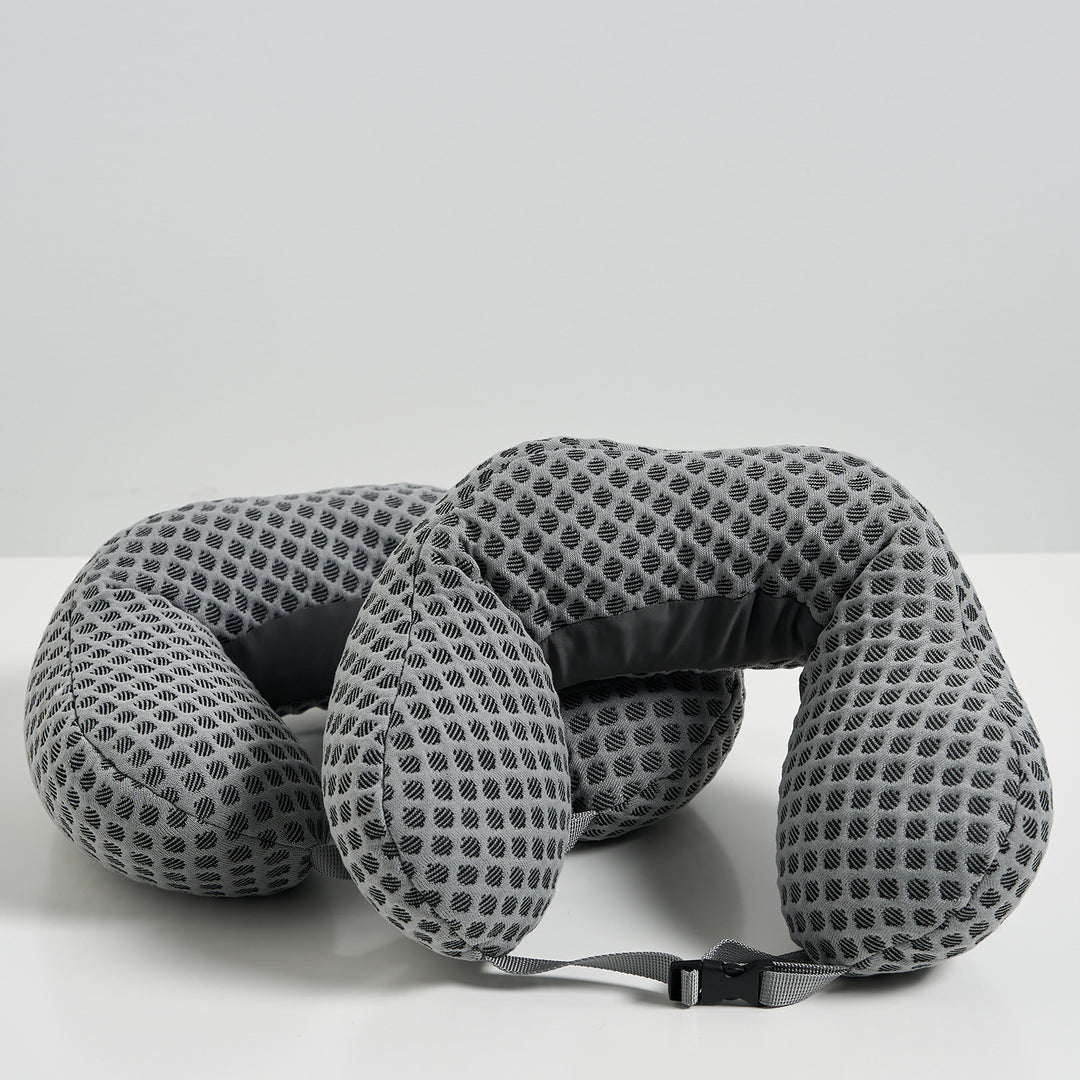 Comfortable neck relaxation cushion with heating function Bowlift
