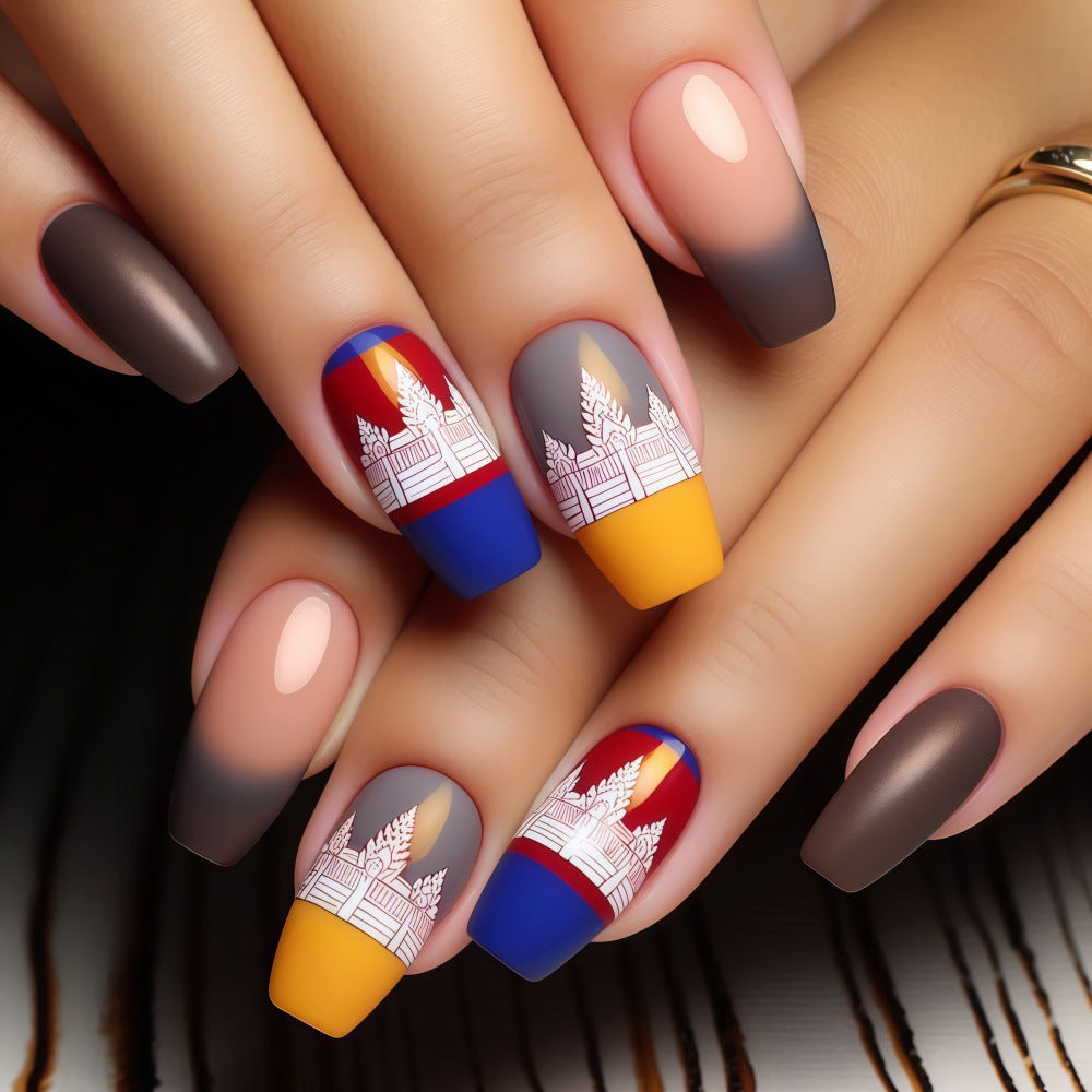 Artful Design Nails Bowlift