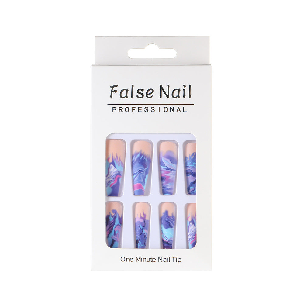 Artificial nails in modern marble design Bowlift