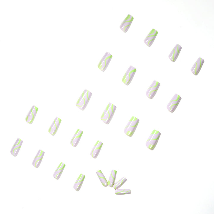 Artful Nail Art in Modern Wave Pattern Bowlift