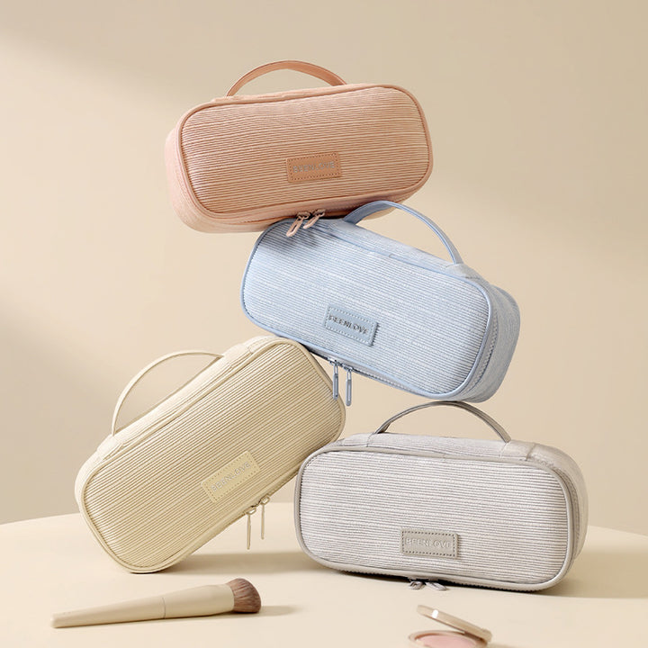 Textured Travel Makeup Case Bowlift