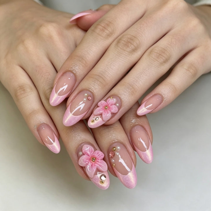 Floral-Embellished Press-On Nail Art Set Bowlift
