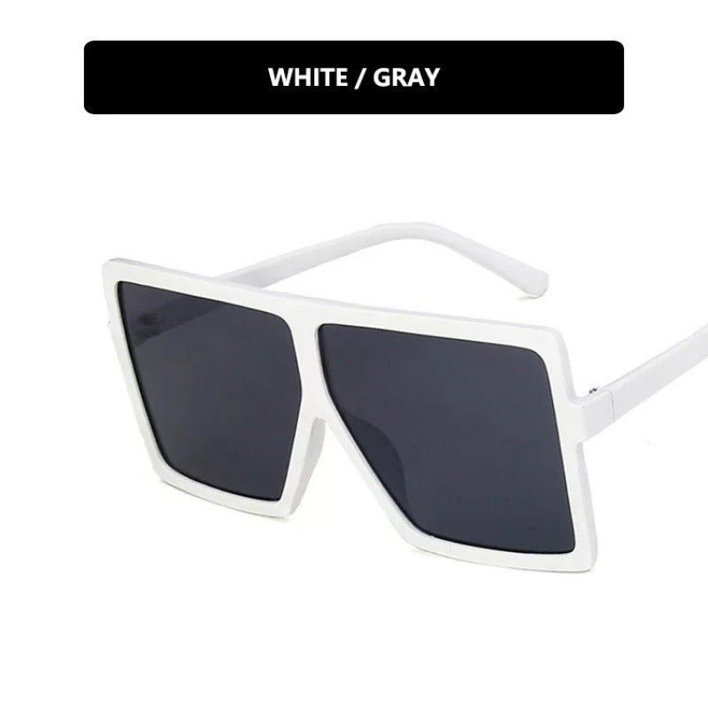 Women's stylish oversized sunglasses in elegant square design Bowlift