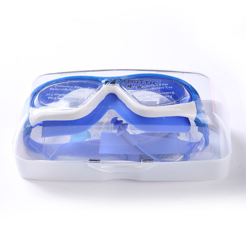 High-quality swimming goggles with anti-fog technology Bowlift