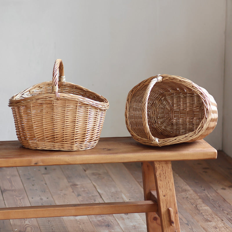 Storage basket made of natural rattan Bowlift
