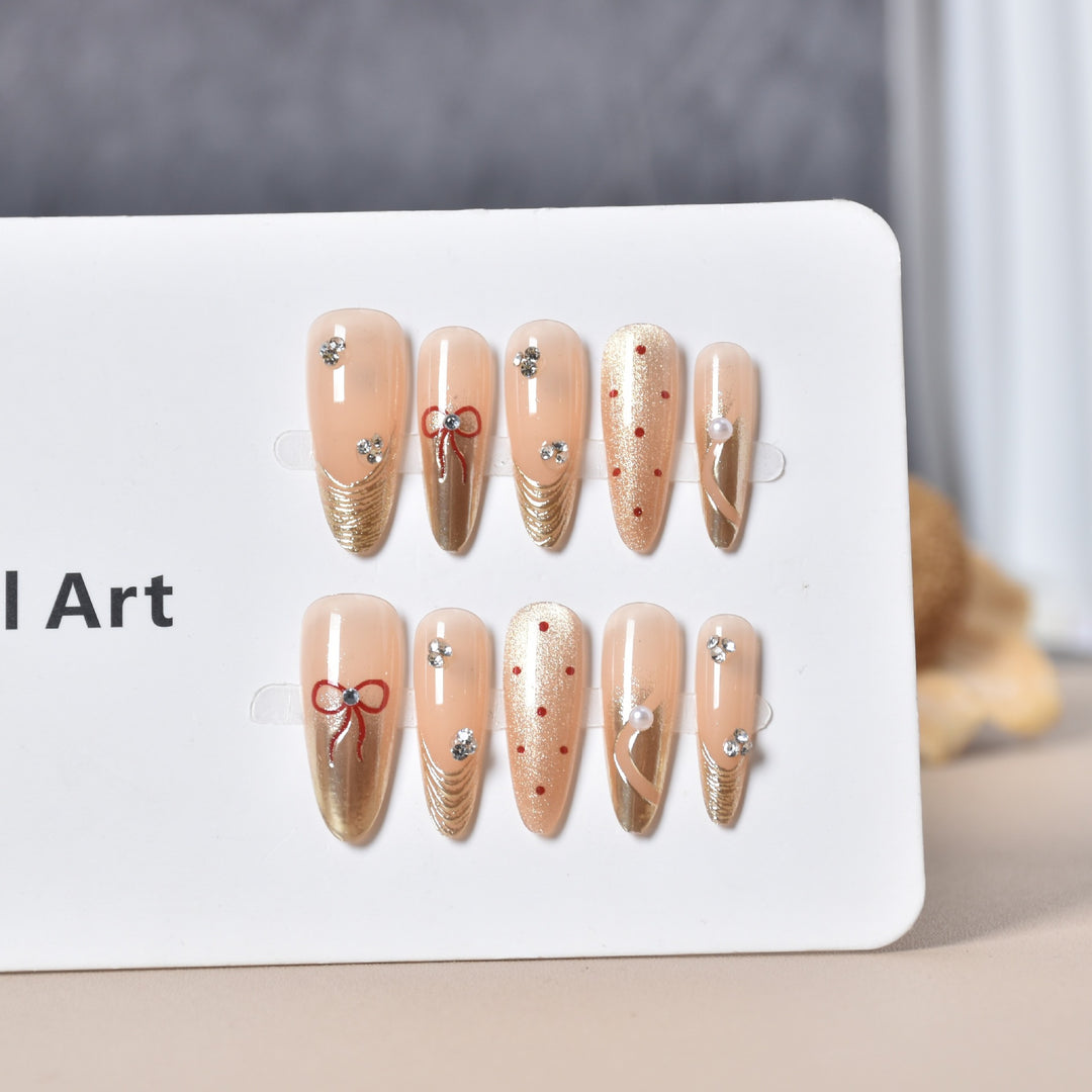 Glamorous Heart-Themed Press-On Nail Set Bowlift