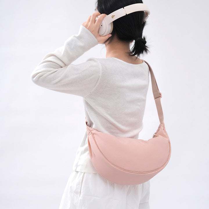 Spacious Crossbody Shoulder Bag Bowlift