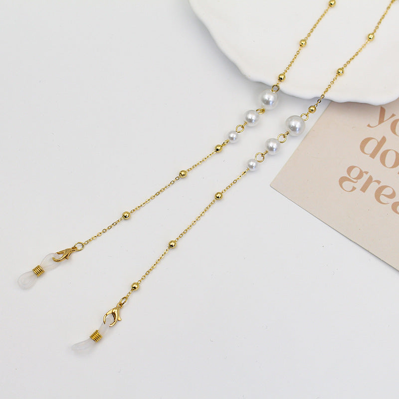 Elegant Pearl Eyewear Chain Bowlift