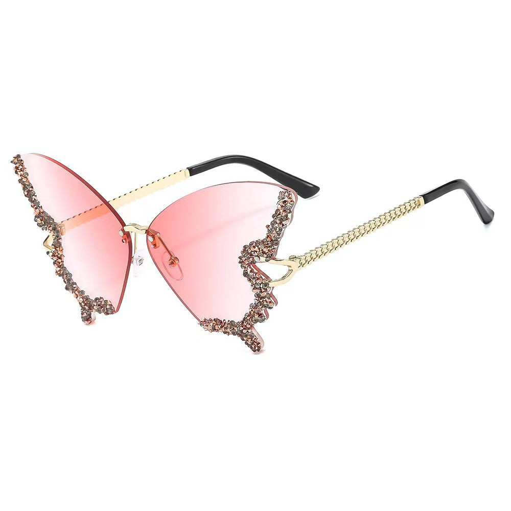 Women extravagant wing sunglasses Bowlift