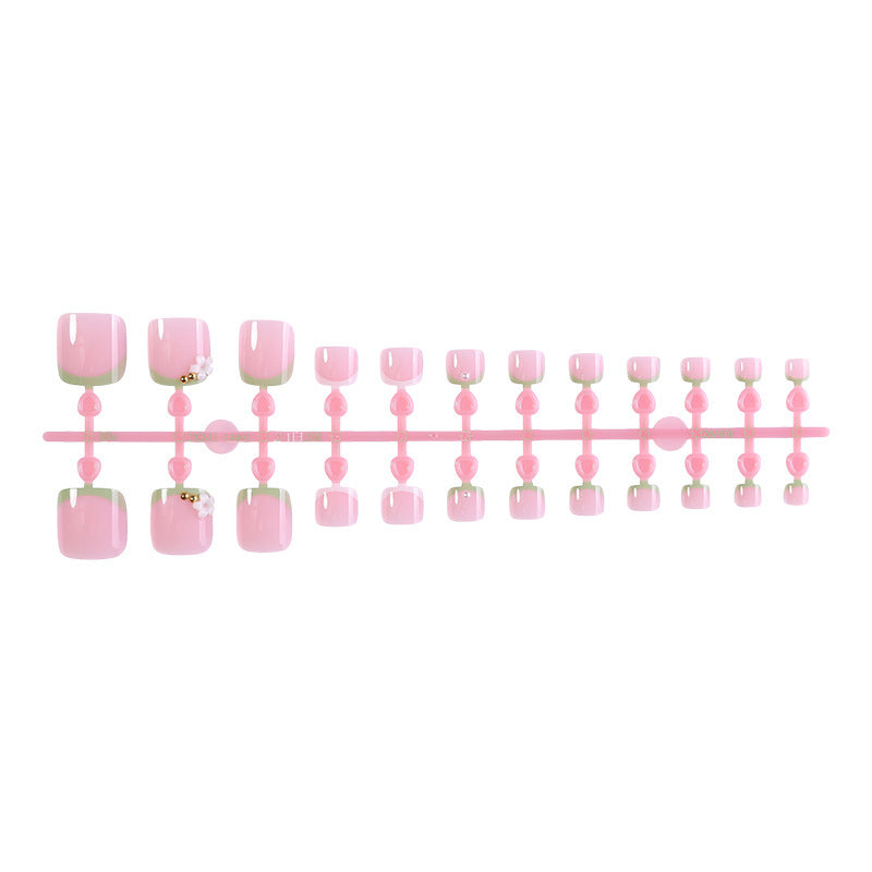 Nail art set with delicate flower designs and glossy finish Bowlift