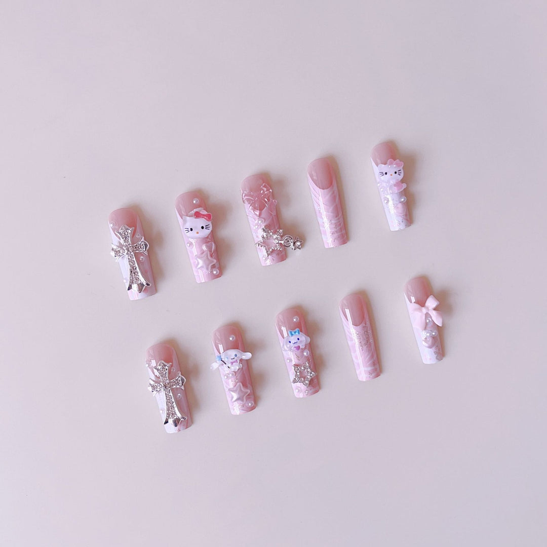 Artificial nail set with playful 3D design Bowlift