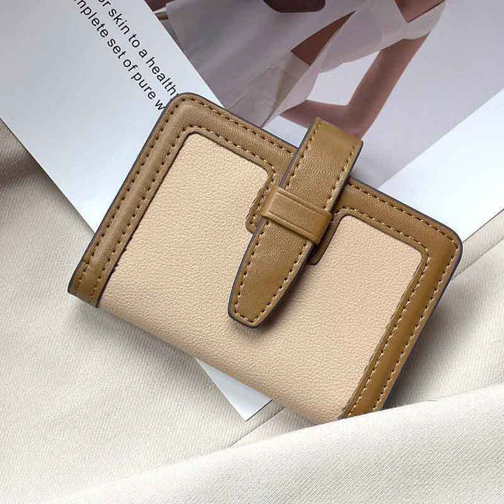 Stylish Leather Cardholder Bowlift