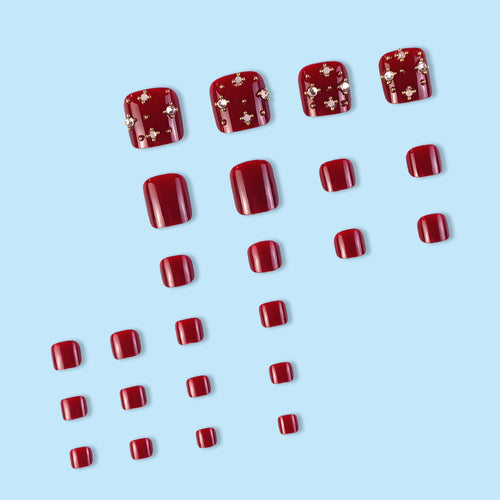 Nail art set with elegant design and glitter accents Bowlift