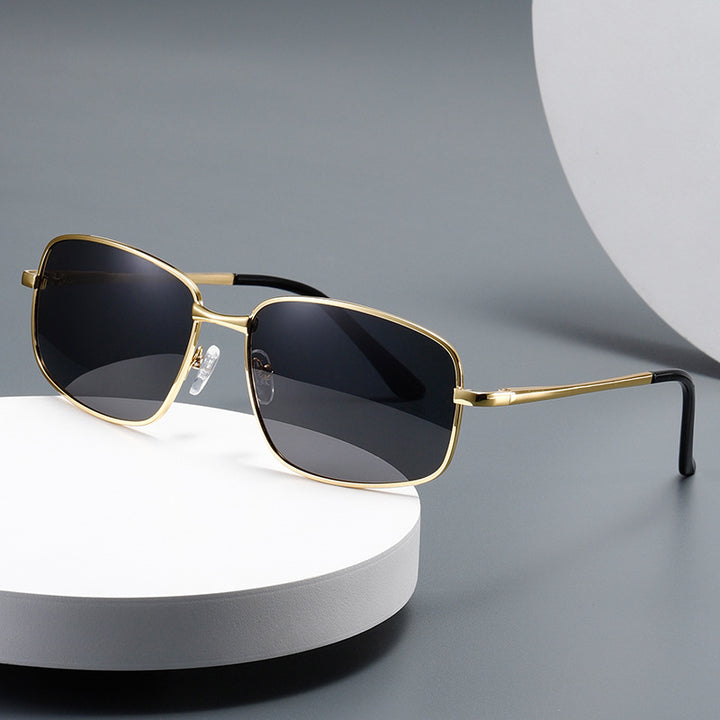 Women's elegant sunglasses with modern metal frame Bowlift