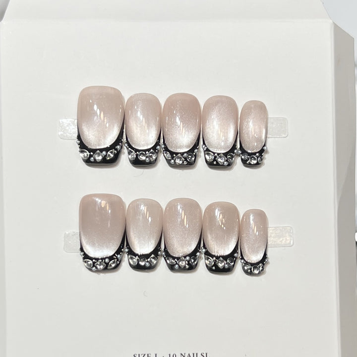 Decorative Rhinestone Tip Press-On Nails Bowlift