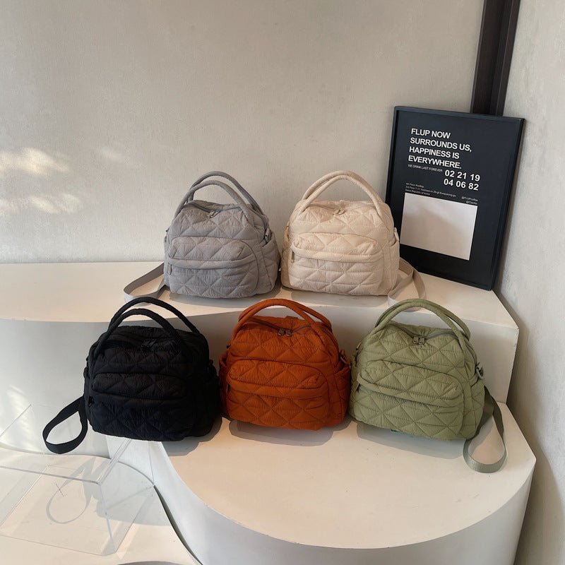 Quilted Multi-Pocket Travel Bag Bowlift