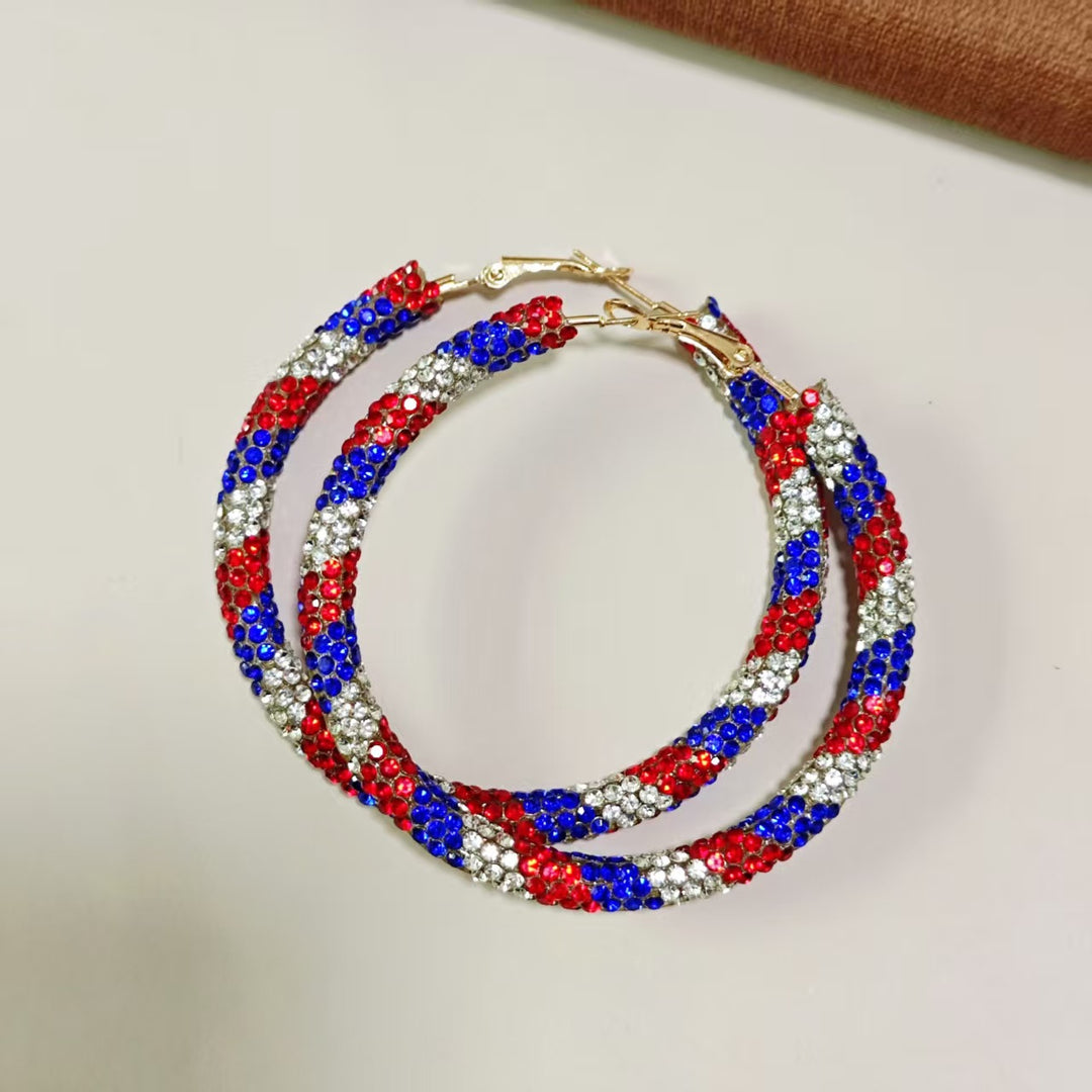 Ladies' large creoles with pavé rhinestone embellishment and clasp closure Bowlift