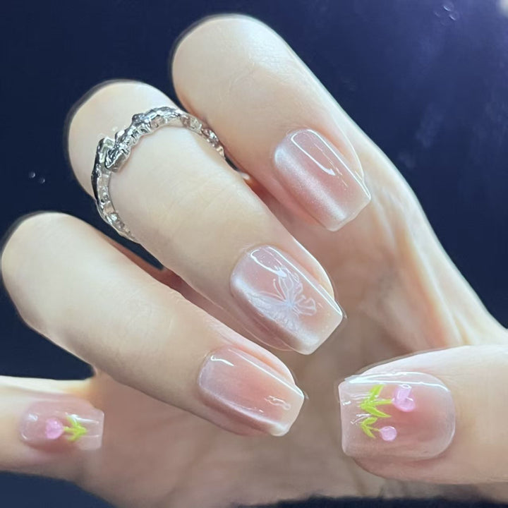 Glossy Press-On Nail Art Bowlift