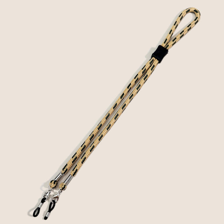 Adjustable Eyewear Retainer Bowlift