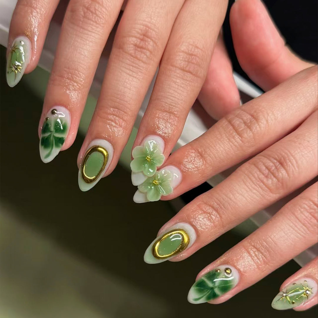 Floral Articulated Press-On Nail Set Bowlift