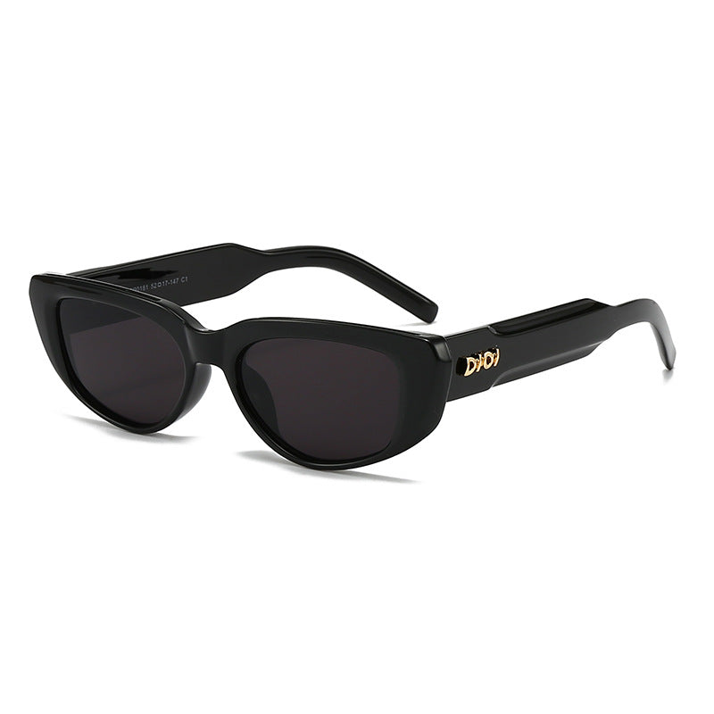Ladies Captivating Sunglasses in Eye-Catching Design Bowlift