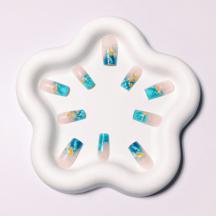 Artistic Nail Art Bowlift