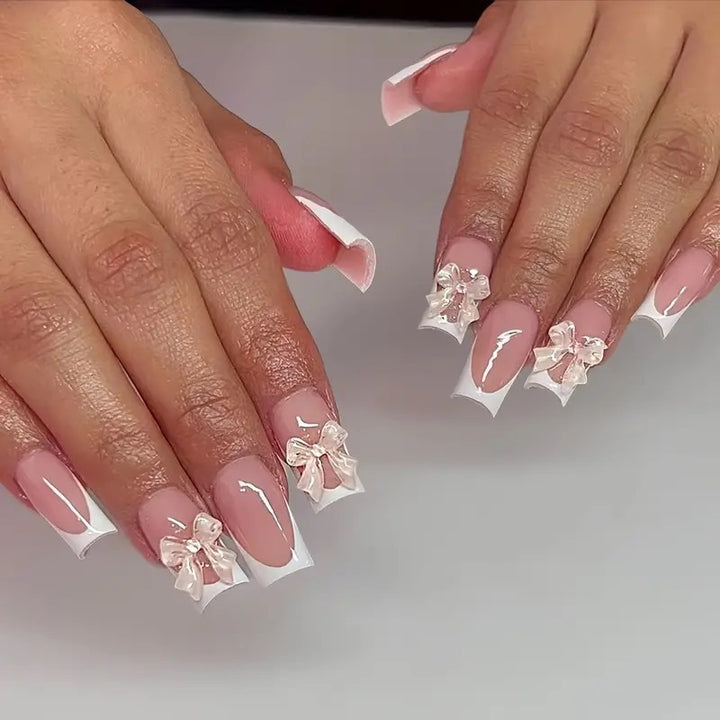 Artificial nail tips with delicate bow decorations Bowlift