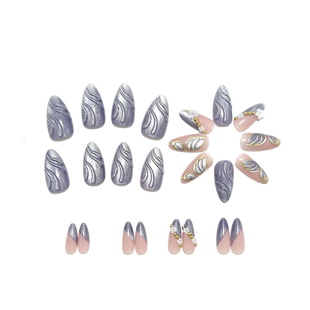Artificial nails with elegant leaf look and floral design Bowlift