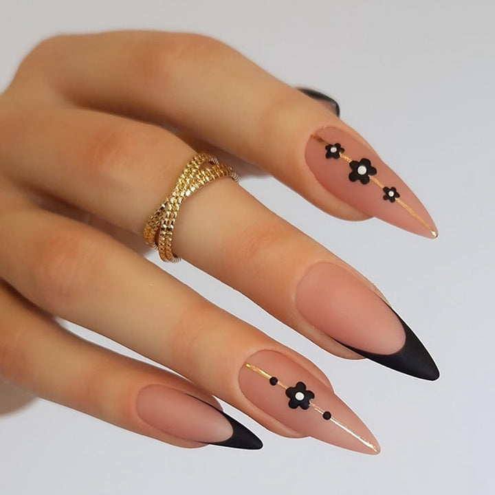 Artificial nail set with unique patterns Bowlift