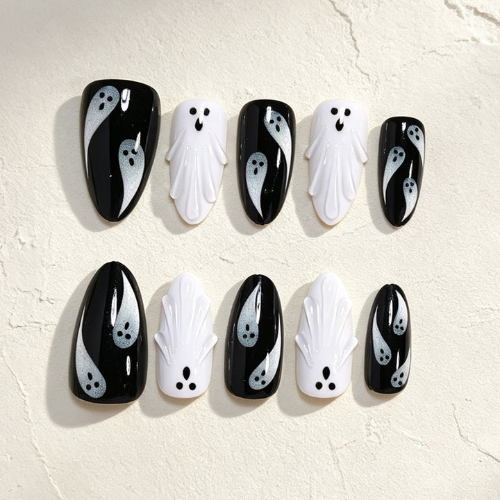 Halloween Ghost Nail Art Bowlift