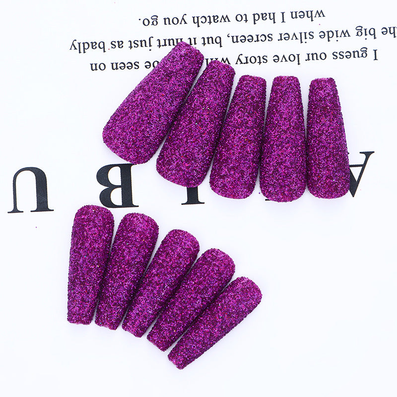 High-quality artificial nails with glitter effects Bowlift