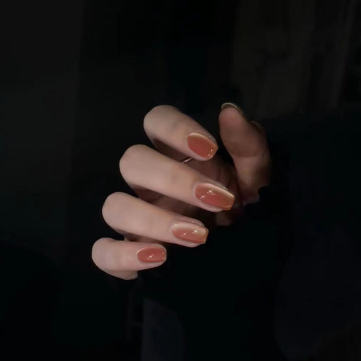 Elegant and sophisticated nail art Bowlift
