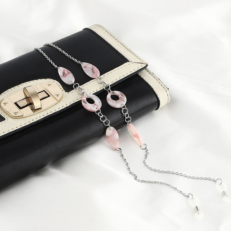 Stylish Eyewear Chain Bowlift