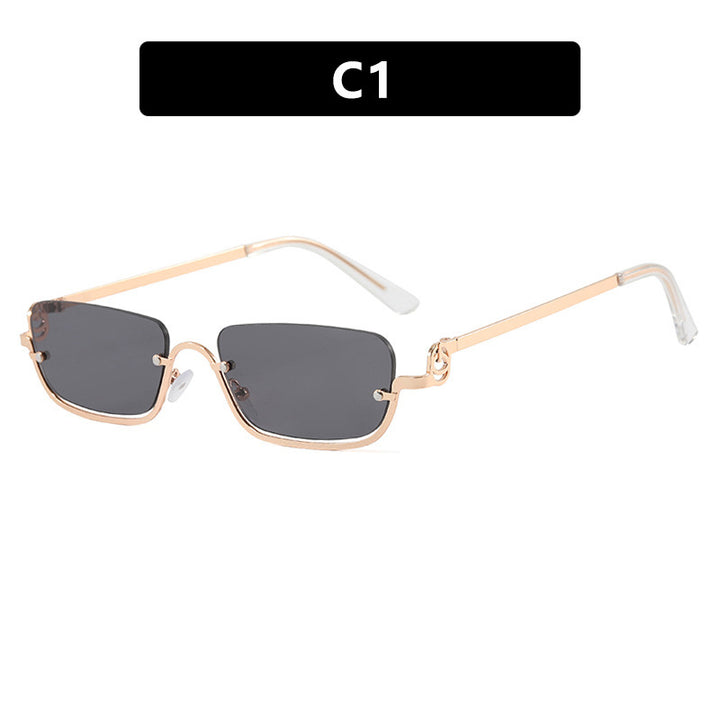 Women square sunglasses with elegant metal frame Bowlift